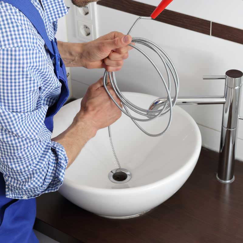 Rohrspirale, Rohreinigungsspirale bei verstopfter Toilette