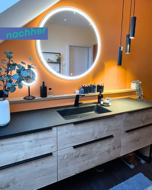 Hier kam Farbe ins Spiel! 🧡
Wir finden, diese Verwandlung kann sich wirklich sehen lassen. ✨😎

#badezimmerliebe #ausaltmachneu #coloryourlife
